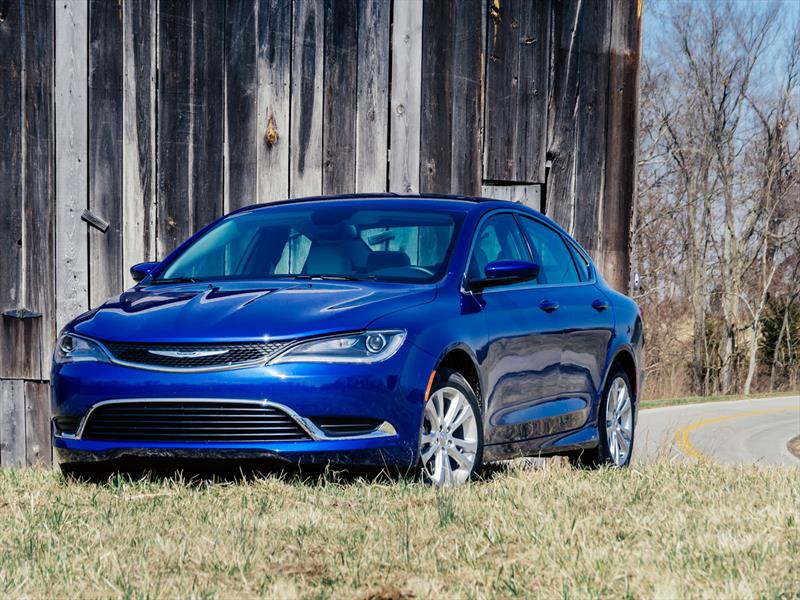 Chrysler 200 2015