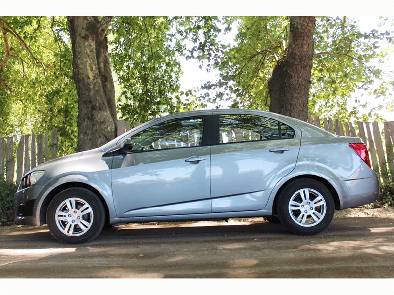Prueba al Chevrolet Sonic Sedán 1.6 Automático