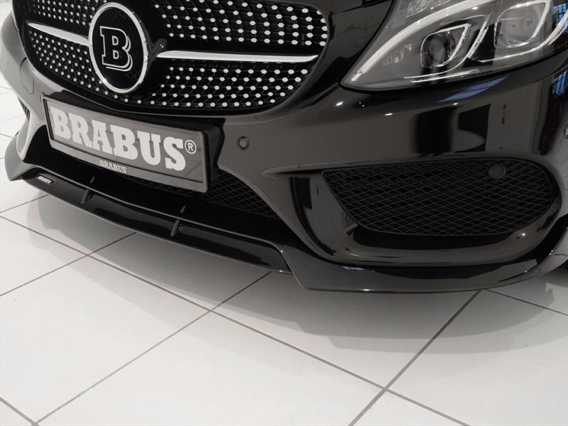 Mercedes-Benz C450 AMG por Brabus