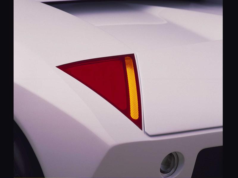 Retro concepts: Ford GT90