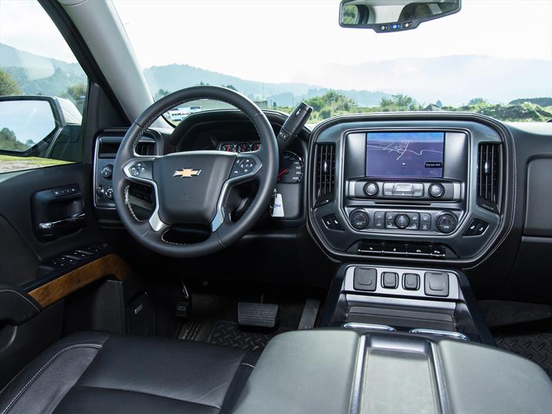 Chevrolet Cheyenne 2014