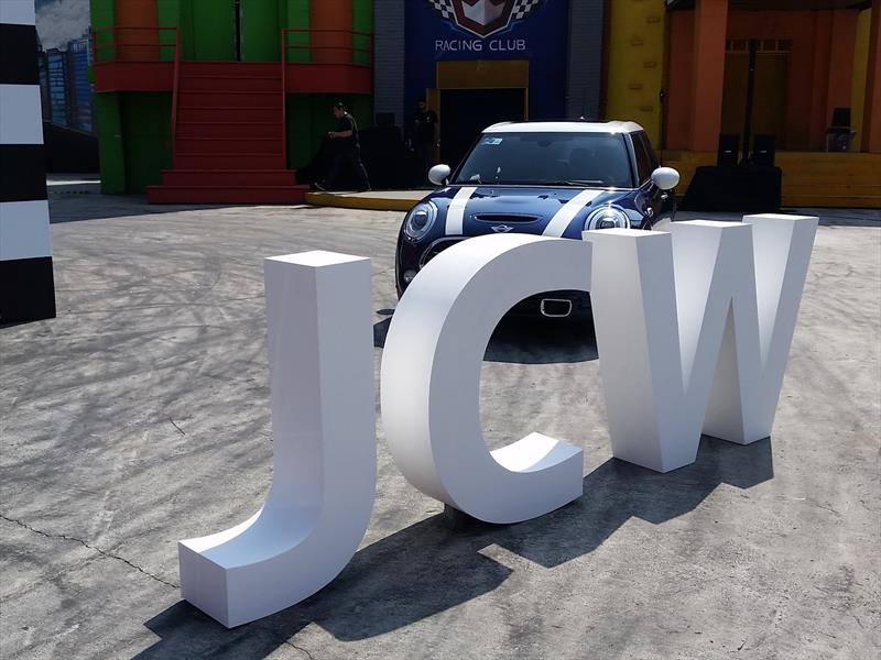 MINI John Cooper Works 2016