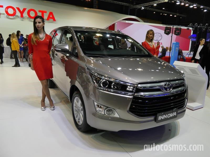 Toyota en el Salón de Buenos Aires 2017