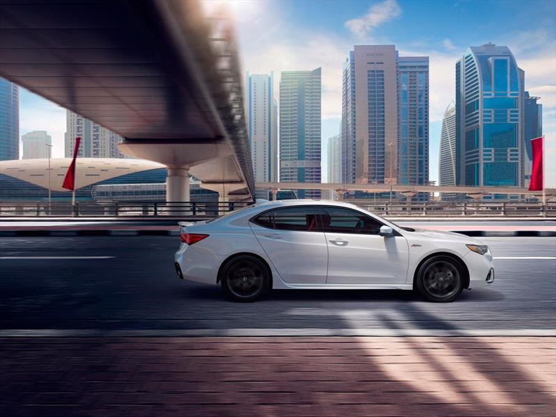 Acura TLX 2018