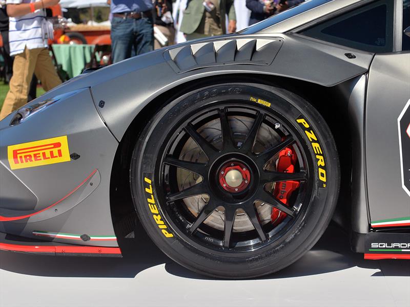 Lamborghini Huracan LP620-2 Super Trofeo