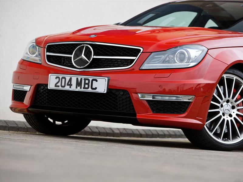 10- Mercedes-Benz