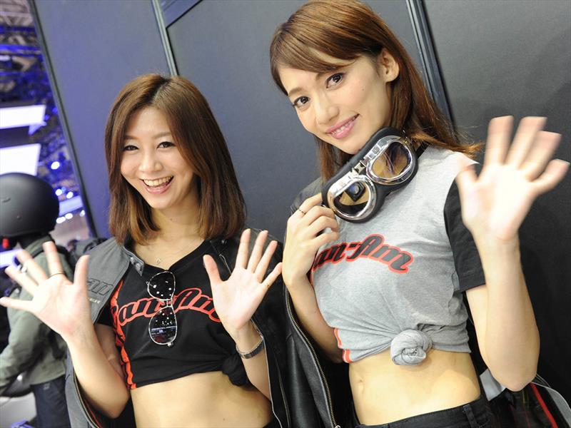 Las chicas del Auto Show de Tokio 2015