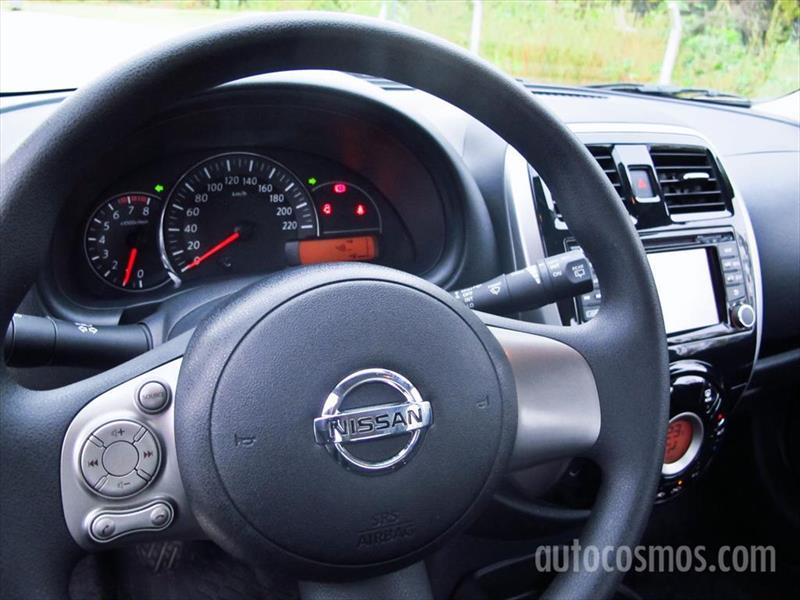Prueba al nuevo Nissan March