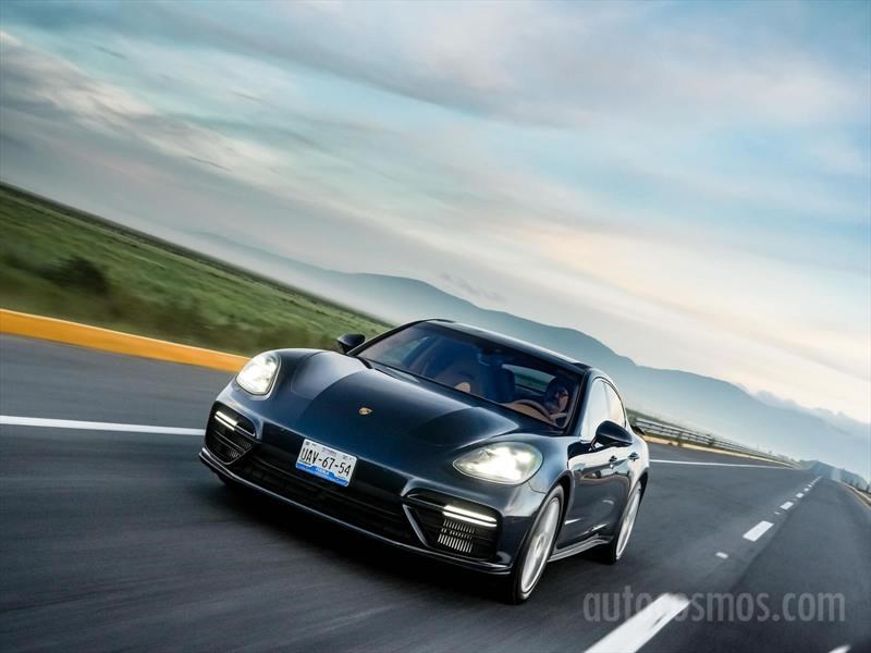 Porsche Panamera Turbo 2017
