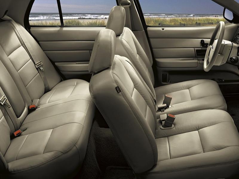 Top 10: Ford Crown Victoria Limosine