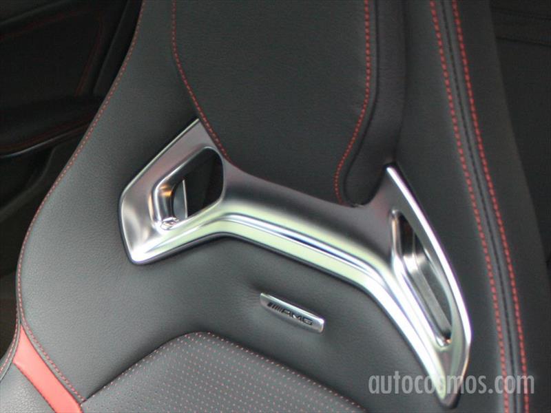 Mercedes-Benz CLA 45 AMG