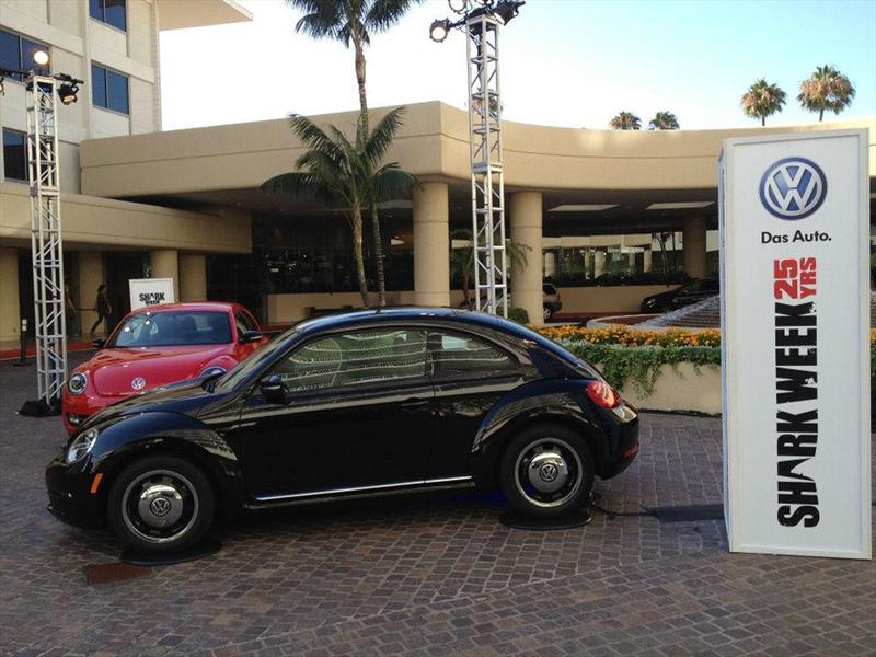 Volkswagen nada con los tiburones