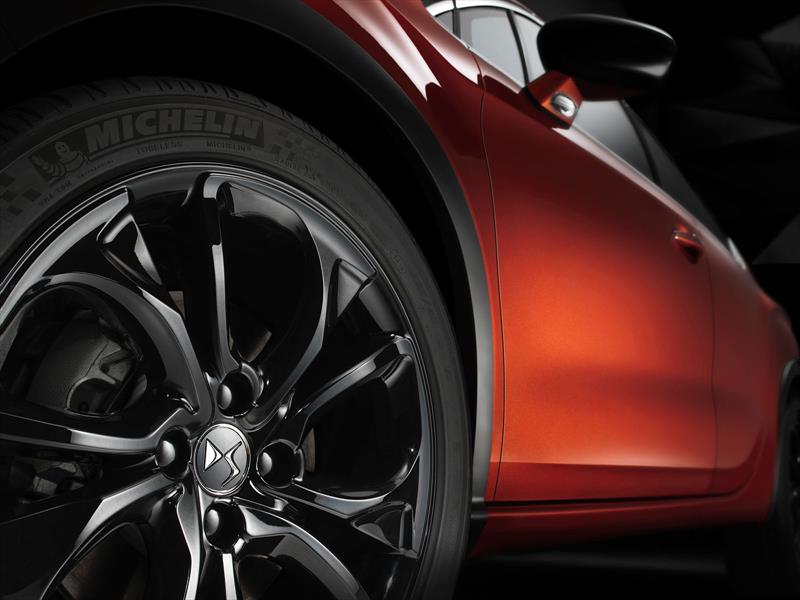 DS 4 y DS 4 Crossback en Frankfurt 2015