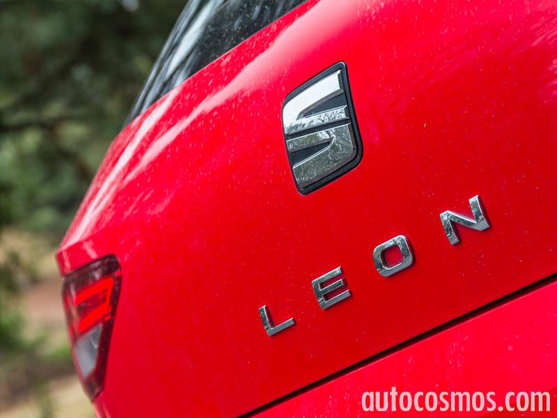 SEAT Leon vs Mazda3 vs Ford Focus