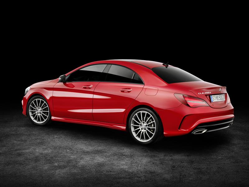 El Mercedes-Benz CLA se renueva
