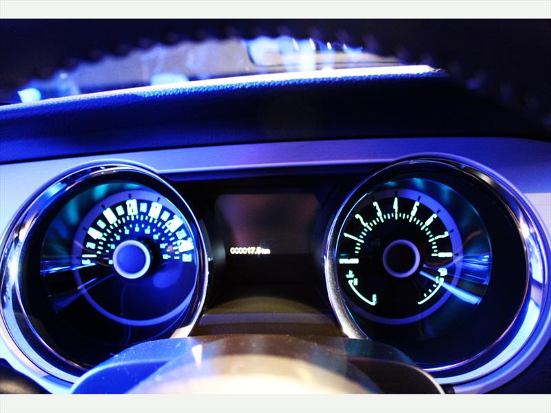 Ford Mustang 2013. Lanzamiento en Chile