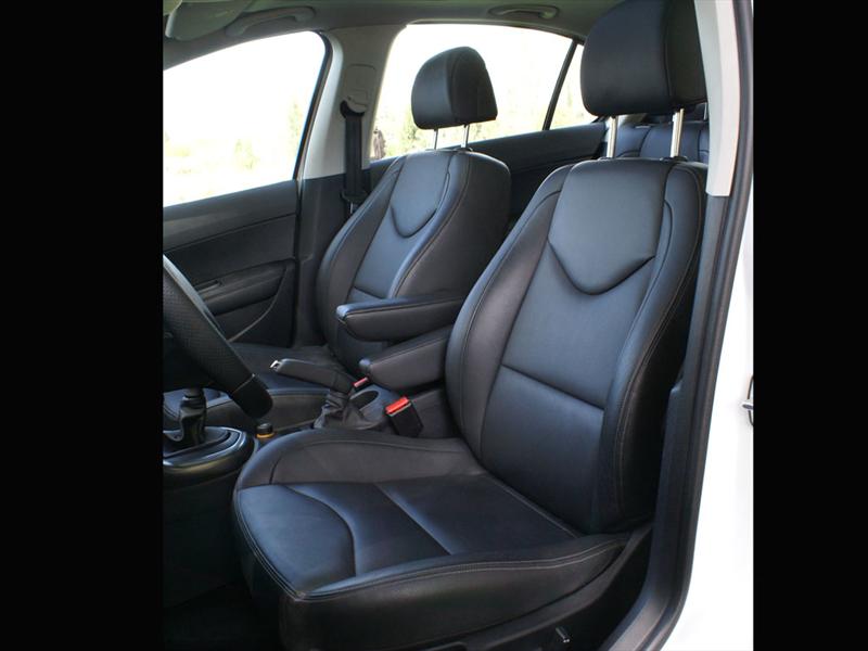 Peugeot 408 a Prueba