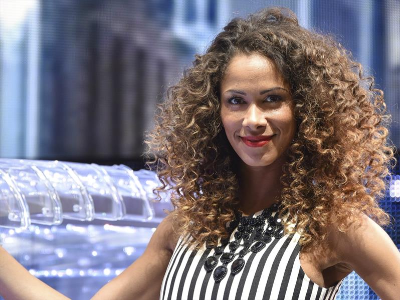 Las chicas del Auto Show de Ginebra 2015