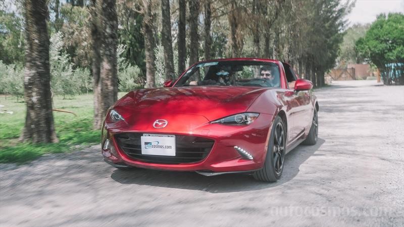Mazda MX-5 vs Mazda MX-5 RF