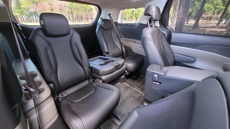 Test Drive Kia Carnival: la nave especial estrena