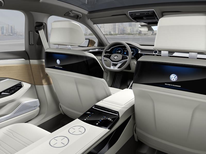 Volkswagen C Coupé GTE