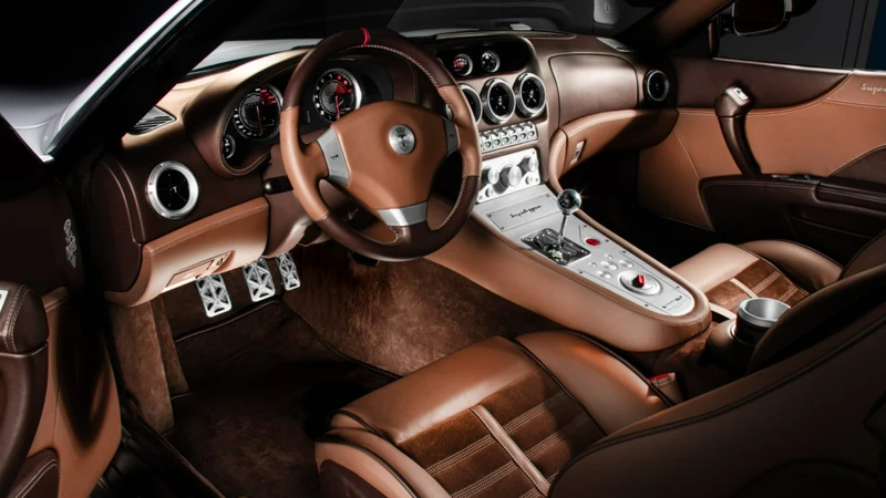 Touring Superleggera Veloce12