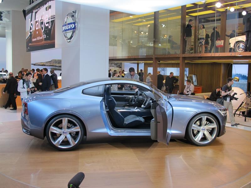 Volvo Concept Coupé se presenta