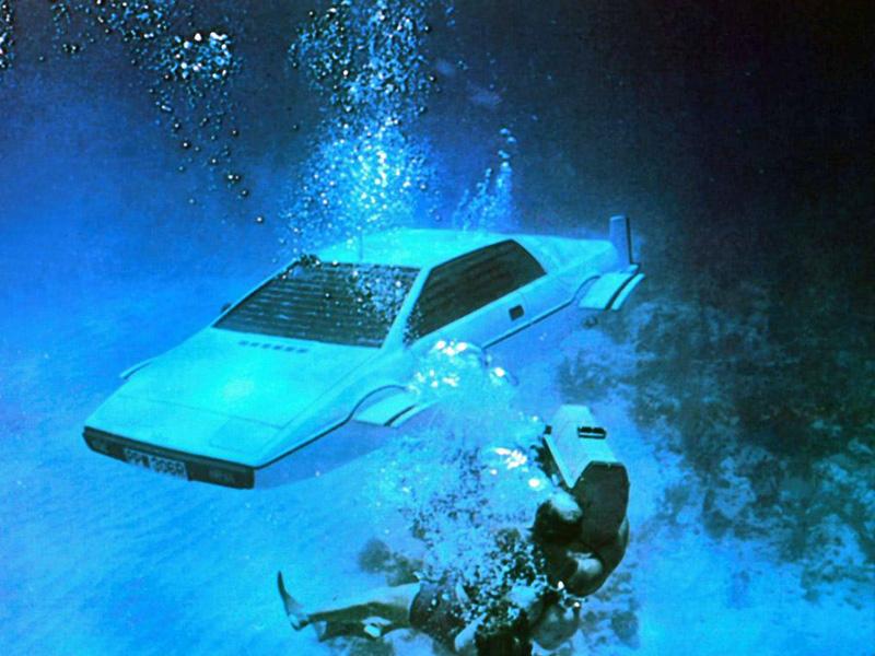 Top 10: Lotus Esprit S1 de James Bond
