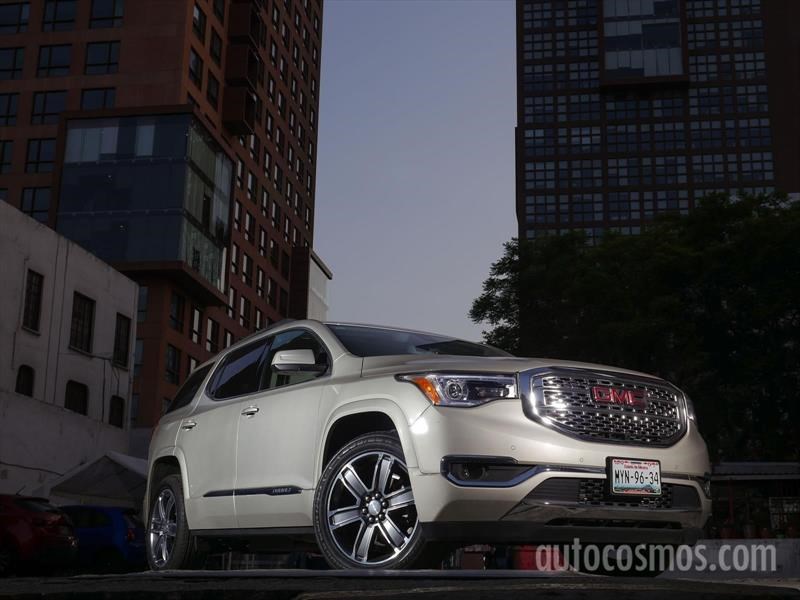 GMC Acadia 2017
