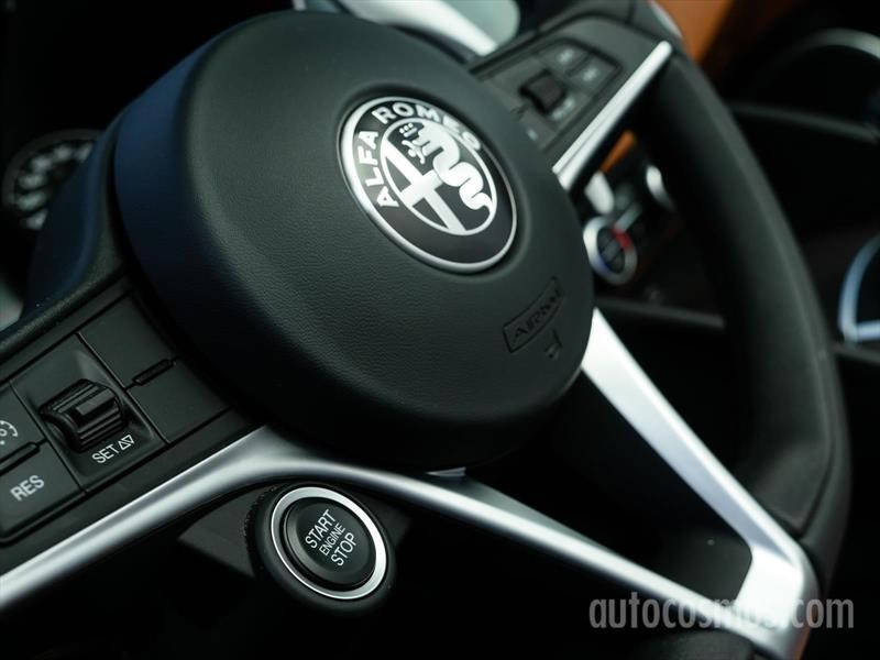 Alfa Romeo Giulia 2017