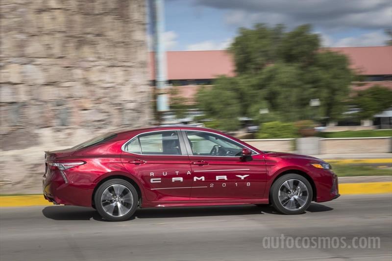 Toyota Camry 2018