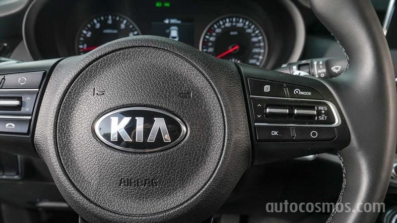 Kia Stinger vs Kia Stinger 2019