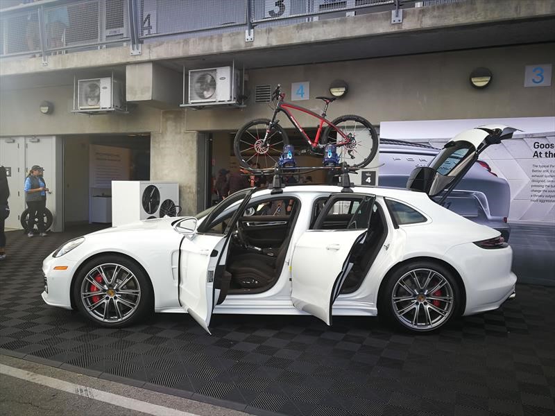 Porsche Rennsport Reunion VI