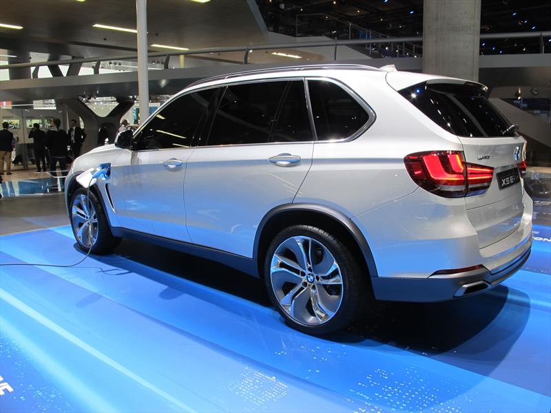 BMW X5 eDrive Concept
