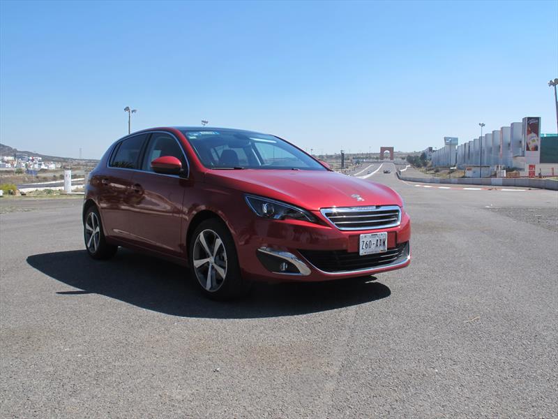 Peugeot 308 2016