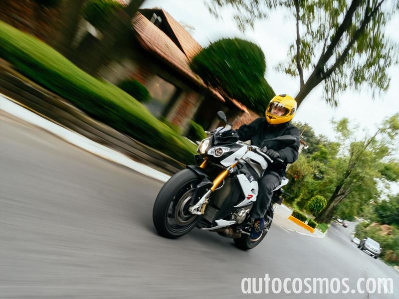 BMW S1000 R 2015
