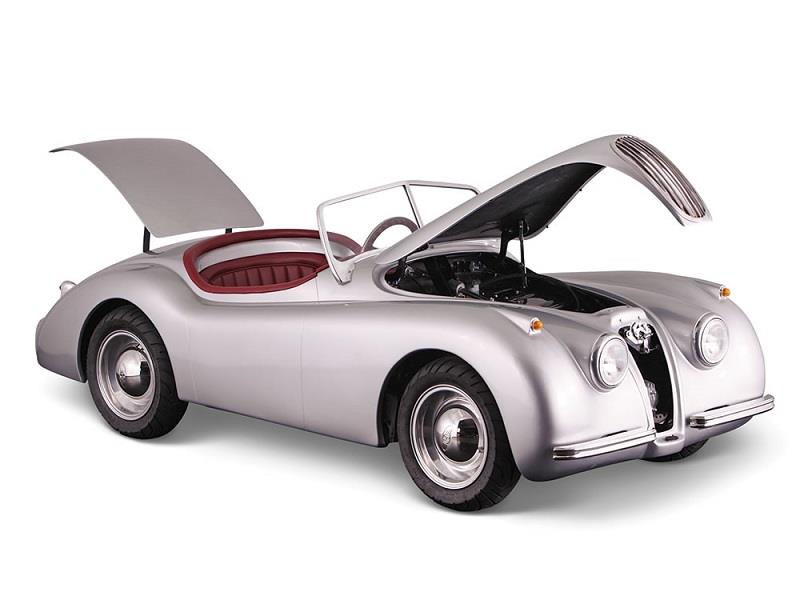 aguar XK120 Mini Roadster