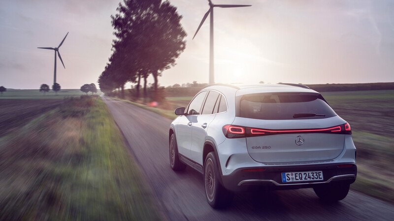 Mercedes-Benz EQA 2021