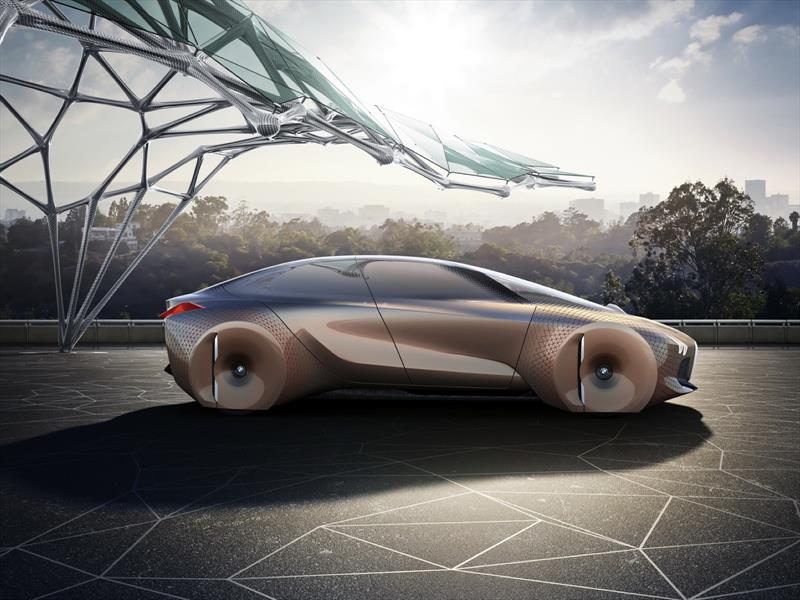BMW Vision Next 100 Concept
