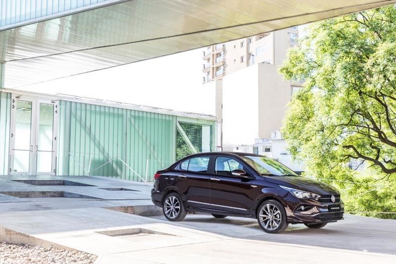 Test Drive: Fiat Cronos 2019