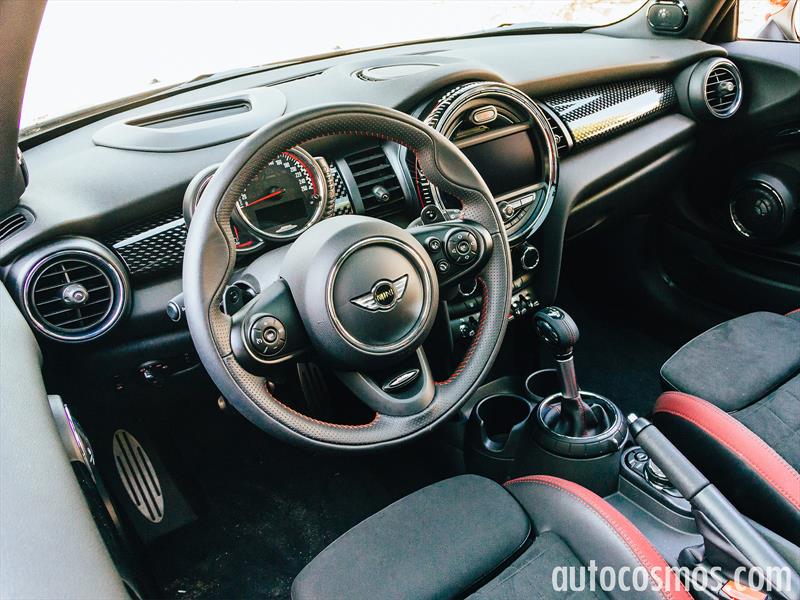 MINI John Cooper Works 2016