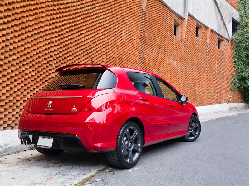 Peugeot 308 RC Turbo 2012 a prueba
