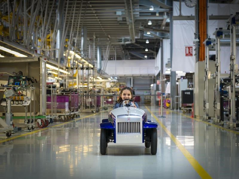 Srh Rolls Royce El Eléctrico Que Te Lleva A Cirugía