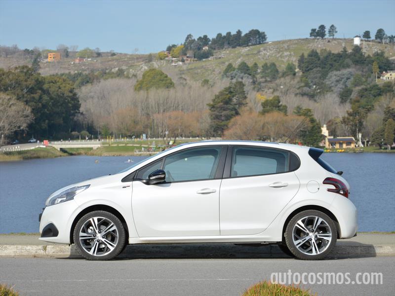 Peugeot 208 GT a prueba en Argentina