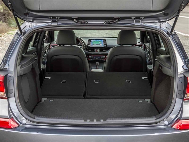 Hyundai Elantra GT 2018