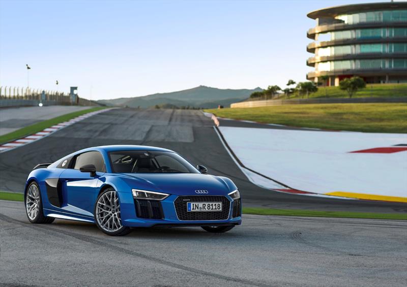 Audi R8 2016
