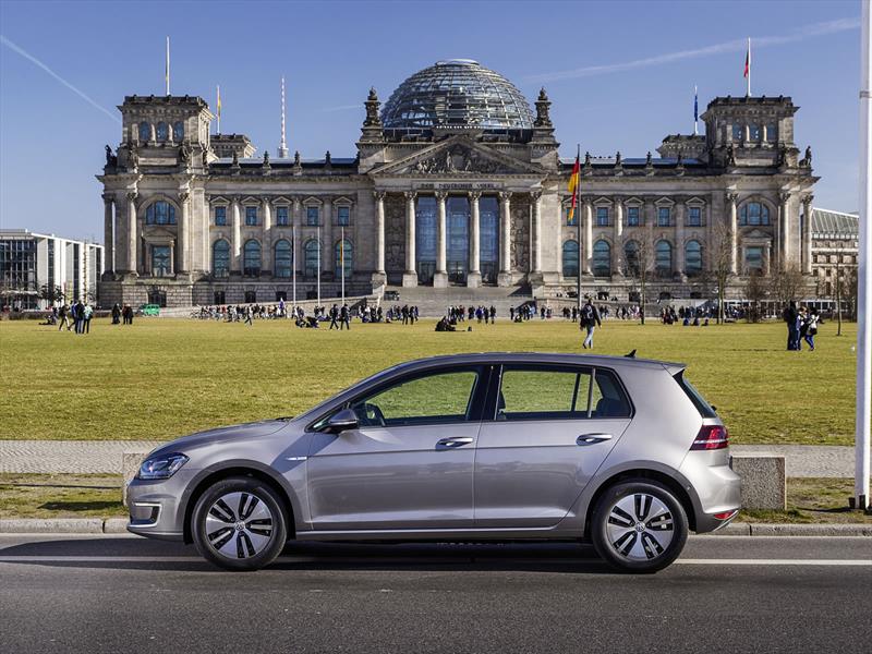 Volkswagen e-Golf, lo manejamos en Berlín