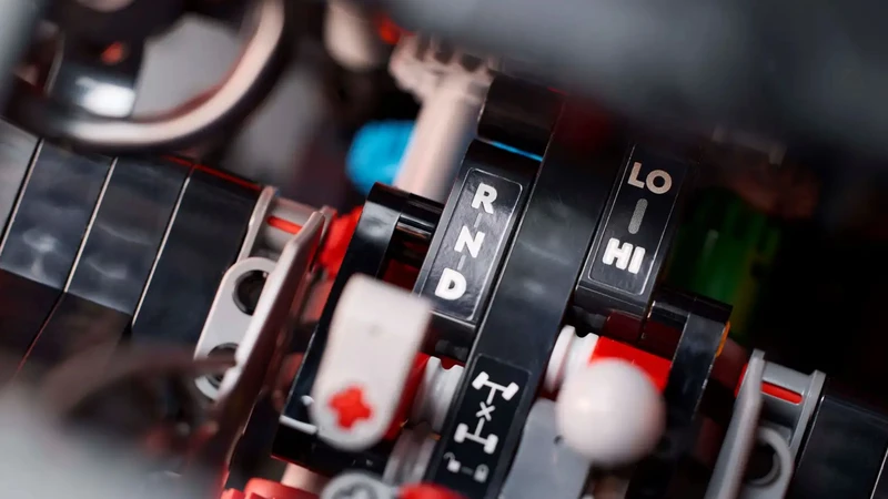 Lego Technic: Mercedes-Benz G 500