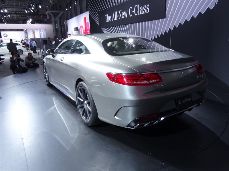 Mercedes Benz S65 AMG Coupe