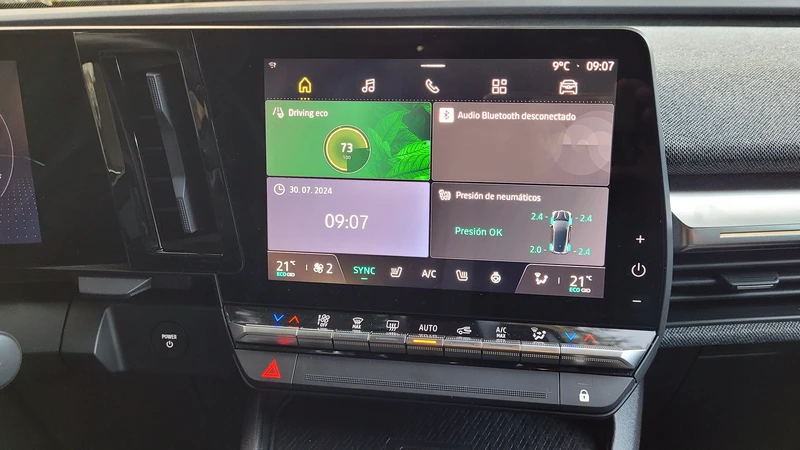 Test Drive Renault Megane E-Tech